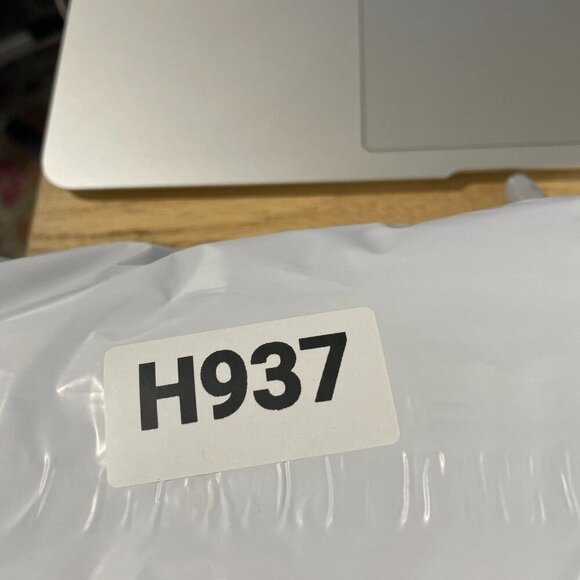 NEW Gap Mens XL Oxford Button-Down Long Sleeve Beige Shirt  Casual - Picture 9 of 9